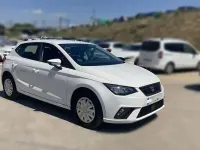Usado Seat Ibiza Reference 95 CV (69 kW) 2024 Blanco Utilitario