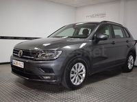 Usado VW Tiguan Edition 125 CV (91 kW) 2018 Gris / plata SUV