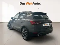 Usado Seat Arona FR 116 CV (85 kW) 2025 Gris SUV