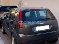 Usado Ford Fiesta Trend 80 CV (58 kW) 2005 Negro Utilitario