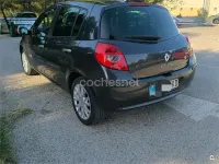 Usado Renault Clio II Exception 110 CV (80 kW) 2007 Gris / plata Berlina