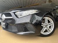 Usado Mercedes A180 116 CV (85 kW) 2021 Negro Berlina