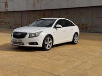 Usado Chevrolet Cruze LS 150 CV (110 kW) 2010 Blanco Utilitario