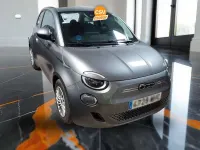 Usado Fiat 500e Icon 86 kW (118 CV) 2023 Gris Utilitario