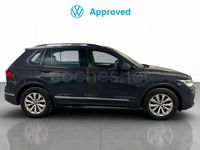 Usado VW Tiguan 122 CV (89 kW) 2022 Gris / plata SUV