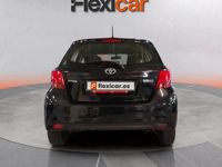 Usado Toyota Yaris Active 69 CV (50 kW) 2016 Negro Utilitario