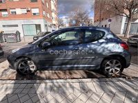 Usado Peugeot 207 110 CV (80 kW) 2007 Gris / plata Berlina