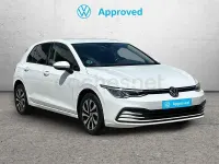 Usado VW Golf VIII 115 CV (84 kW) 2022 Blanco Berlina