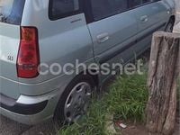 Usado Hyundai Matrix GLS 103 CV (75 kW) 2004 Azul Monovolumen
