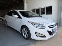 Usado Hyundai i40 115 CV (84 kW) 2014 Blanco Berlina