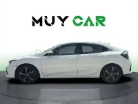 Usado Honda Civic Elegance 129 CV (94 kW) 2019 Blanco Berlina