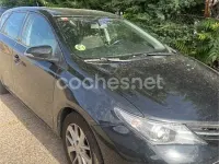 Usado Toyota Auris 124 CV (91 kW) 2014 Negro Berlina