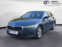 Usado Skoda Octavia Business Line 150 CV (110 kW) 2021 Gris Familiar