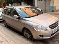 Usado Kia Ceed 90 CV (66 kW) 2009 Gris / plata Utilitario