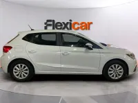 Usado Seat Ibiza Style 110 CV (80 kW) 2021 Blanco Utilitario