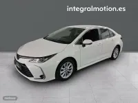 Usado Toyota Corolla Active 125 CV (91 kW) 2023 Blanco Berlina