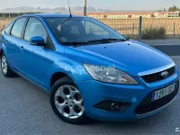 Usado Ford Focus Titanium 109 CV (80 kW) 2008 Azul Berlina