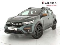 Usado Dacia Sandero Extreme 101 CV (74 kW) 2025 Verde Berlina