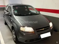 Usado Chevrolet Kalos SE 94 CV (69 kW) 2006 Gris / plata Berlina