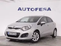 Usado Kia Rio Active 85 CV (62 kW) 2015 Plata