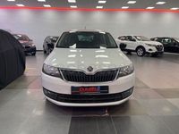 Usado Skoda Rapid Active 90 CV (66 kW) 2016 Blanco Utilitario