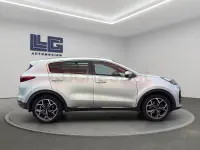 Usado Kia Sportage GT-Line 177 CV (130 kW) 2019 Gris / plata SUV