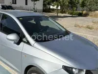 Usado Seat Ibiza Style 85 CV (62 kW) 2011 Gris / plata Berlina