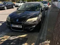 Usado Renault Laguna III Dynamique 130 CV (95 kW) 2011 Negro Berlina