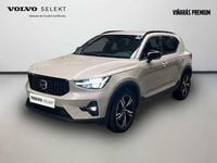 Usado Volvo XC40 Plus 163 CV (119 kW) 2025 Beige SUV