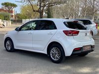 usado Kia Rio 1.0 T-GDi Drive 74 kW (100 CV)