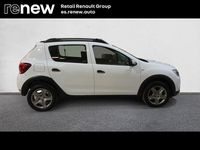 Usado Dacia Sandero Stepway Ambiance 90 CV (66 kW) 2018 Blanco Berlina