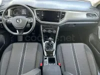 Usado VW T-Roc Advance 110 CV (80 kW) 2022 Azul SUV