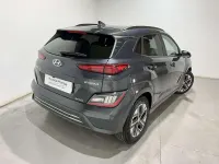 Usado Hyundai Kona Style 150 kW (204 CV) 2022 Gris SUV