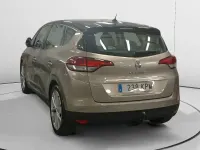 Usado Renault Scénic LIMITED 140 CV (102 kW) 2018 Marrón