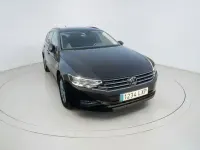 Usado VW Passat Business 150 CV (110 kW) 2022 Negro Familiar
