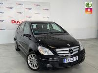 Usado Mercedes B200 136 CV (100 kW) 2008 Negro Monovolumen