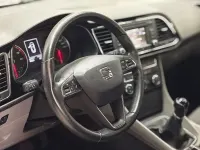 Usado Seat Leon Style 125 CV (91 kW) 2015 Gris / plata Berlina