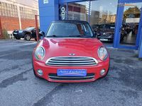 Usado Mini Cooper D 110 CV (80 kW) 2008 Rojo Utilitario