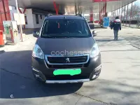 Usado Peugeot Partner Tepee Outdoor 100 CV (73 kW) 2016 Marrón Monovolumen