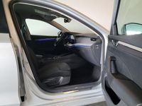 Usado Skoda Octavia Style 204 CV (150 kW) 2022 Gris plata Berlina
