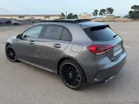 Usado Mercedes A250 218 CV (160 kW) 2023 Gris / plata Berlina