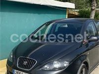 Usado Seat Altea Style 125 CV (91 kW) 2012 Negro Monovolumen