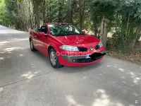 Usado Renault Mégane Cabriolet Extreme 110 CV (80 kW) 2006 Rojo Descapotable