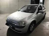 Usado Opel Corsa Club 75 CV (55 kW) 2002 Gris / plata Utilitario