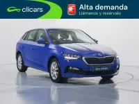 Usado Skoda Scala Ambition 95 CV (69 kW) 2020 Azul Utilitario