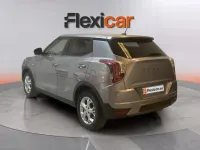 Usado SsangYong Tivoli 150 CV (110 kW) 2025 Gris SUV