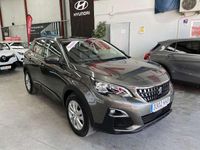 Usado Peugeot 3008 Allure 131 CV (96 kW) 2018 Verde SUV