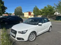Usado Audi A1 Sportback Ambition 90 CV (66 kW) 2014 Blanco Utilitario