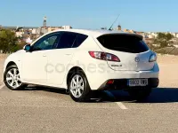 Käytetty Mazda 3 Active 105 HP (77 kW) 2010 Valkoinen Sedan