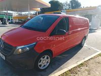 Usado Mercedes Vito Marco Polo 88 CV (64 kW) 2017 Rojo Van